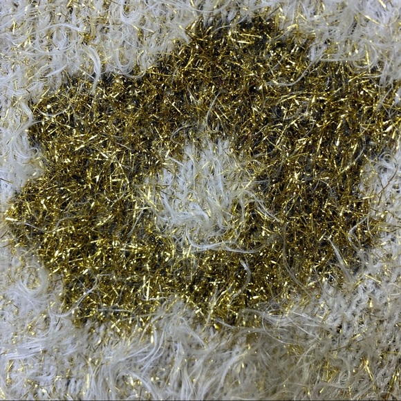 36 Point 5 Women’s Cropped Sweater S Cream Gold Fuzzy Glittery Dolman Sleeves. - Picture 3 of 12